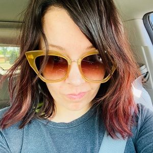 Meet your Posher, Tara